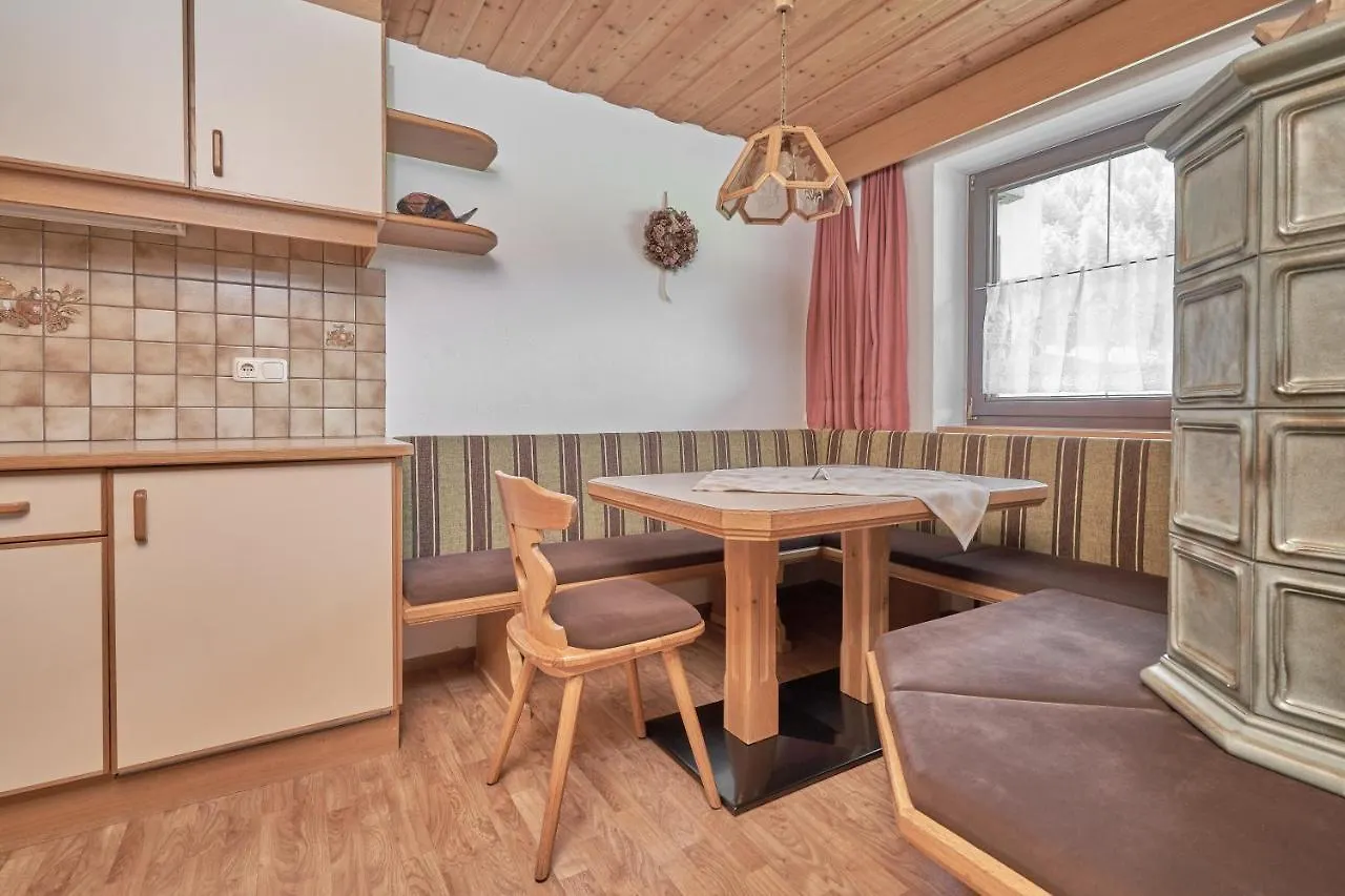 ** Gasthuis Gaestehaus Judith Sölden Oostenrijk